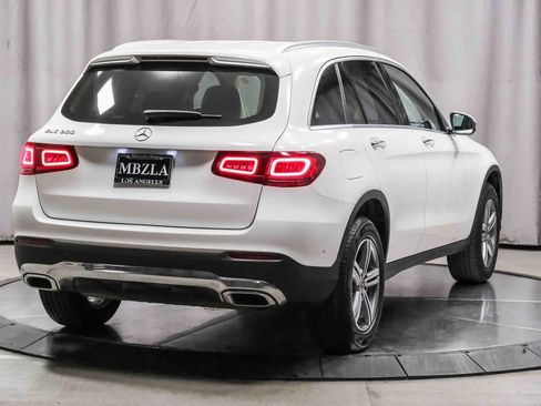 Certified 2022 Mercedes-Benz GLC 300 GLC 300 image 4