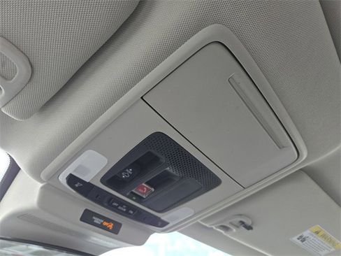 Used 2023 Honda Accord EX image 16