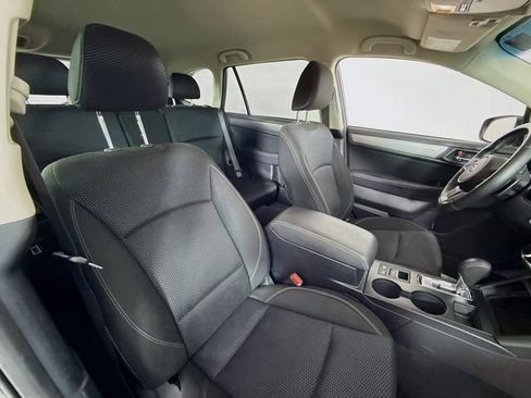 Used 2018 Subaru Outback 2.5i Premium image 26