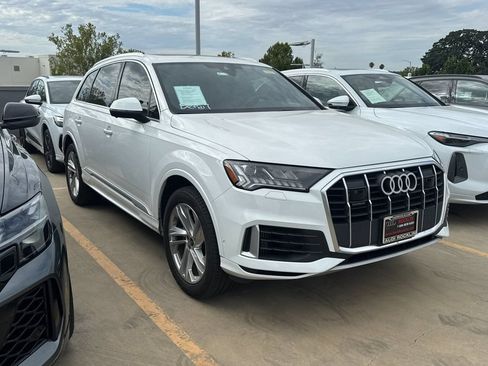 Used 2023 Audi Q7 3.0T Premium Plus AWD/4WD image 2