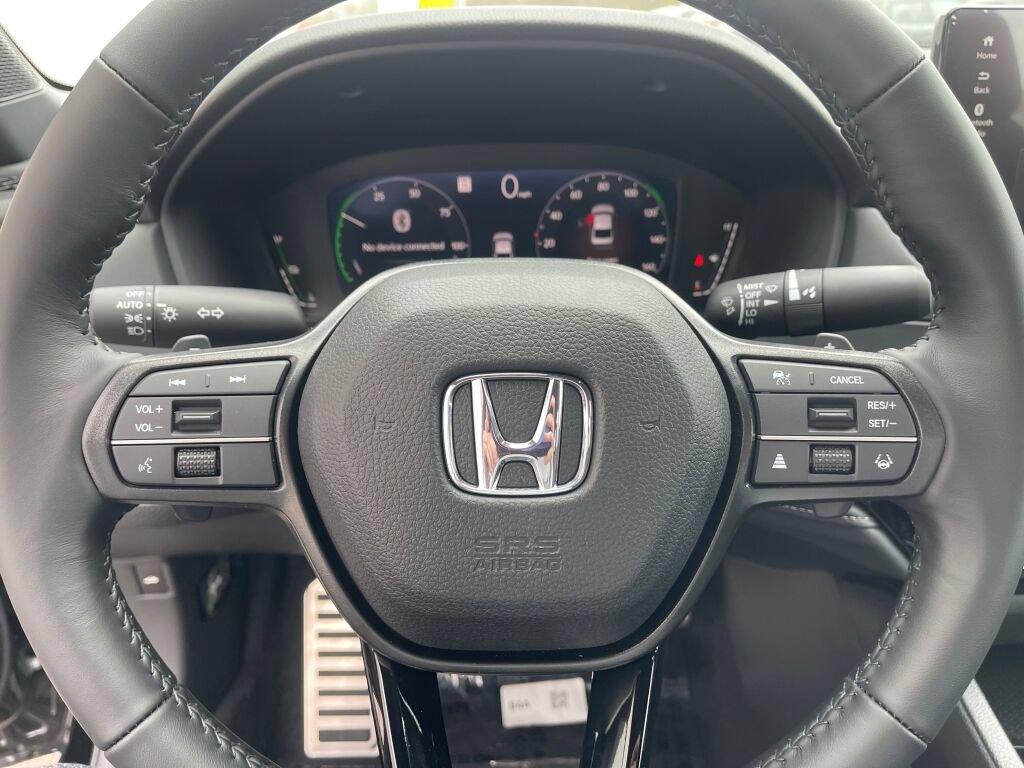 Used 2024 Honda Accord Sport image 8
