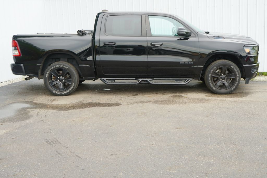 Used 2024 RAM 1500 Big Horn AWD/4WD image 2