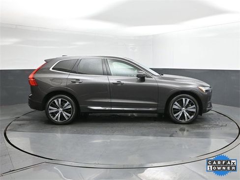 Used 2022 Volvo XC60 B6 Inscription w/ Advanced Package image 26