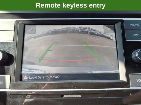 Used 2022 Volkswagen Atlas SE image 20