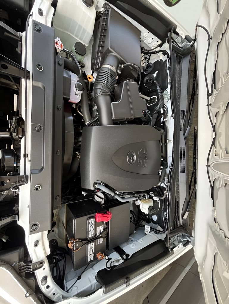 Used 2023 Toyota Tacoma SR5 RWD image 28