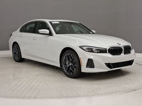 New 2026 BMW 330i Sedan w/ Convenience Package RWD image 58