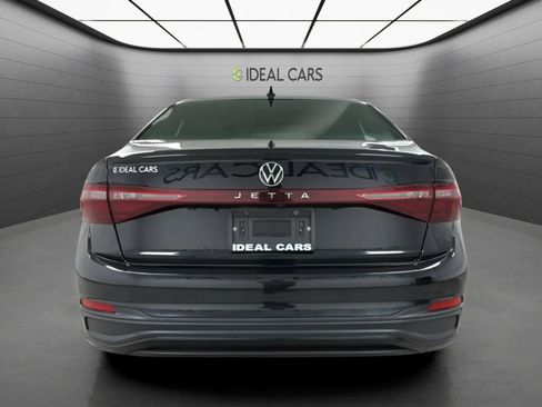 Used 2025 Volkswagen Jetta Sport FWD image 6