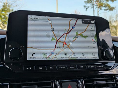 Used 2023 Nissan Pathfinder Platinum w/ Cargo Package image 25