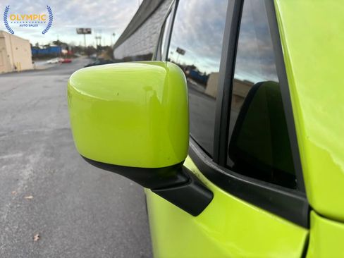 Used 2018 Jeep Renegade Latitude image 14