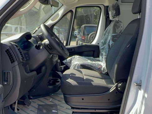 Used 2025 RAM ProMaster 1500 w/ Convenience Group image 27