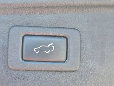 Used 2015 Subaru Outback 2.5i Limited AWD/4WD image 44