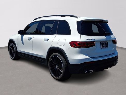 Certified 2022 Mercedes-Benz GLB 250 4MATIC w/ AMG Line image 6