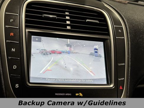 Used 2020 Lincoln Nautilus Reserve image 9