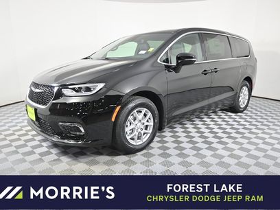 New 2026 Chrysler Pacifica Select