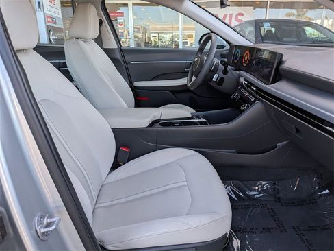Used 2025 Hyundai Sonata SEL image 30