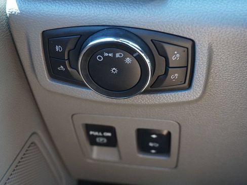 Used 2016 Ford F150 XLT w/ Equipment Group 301A Mid RWD image 25
