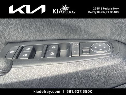 Used 2026 Kia Seltos SX AWD/4WD image 17