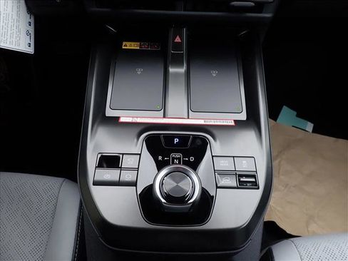 New 2026 Subaru Solterra image 21