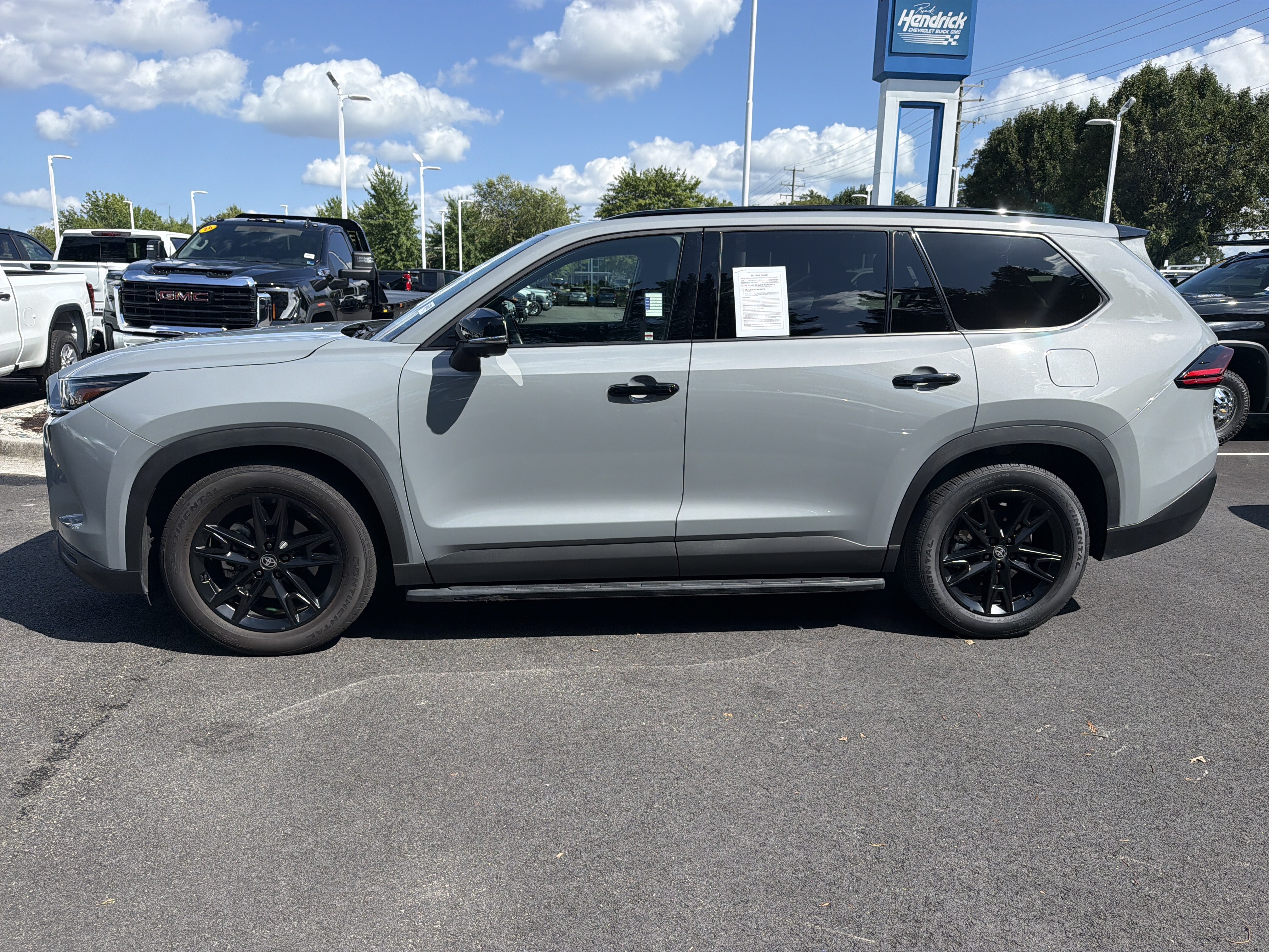 Used 2025 Toyota Grand Highlander AWD Hybrid image 11