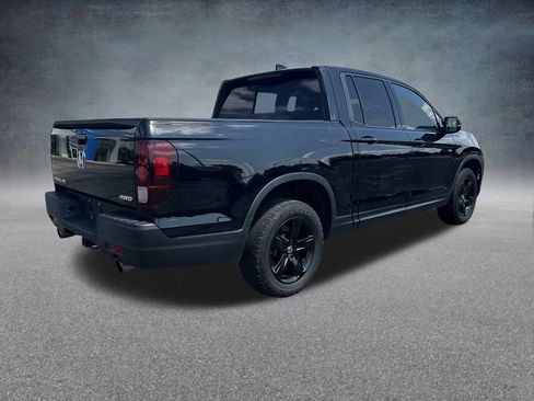 Used 2022 Honda Ridgeline Black Edition image 2