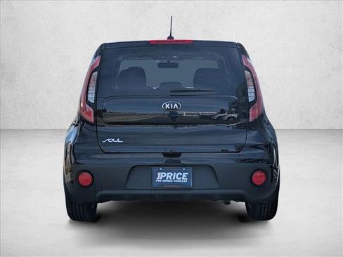 Used 2018 Kia Soul image 6