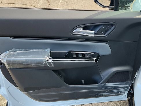 New 2026 Honda Prologue Touring image 8