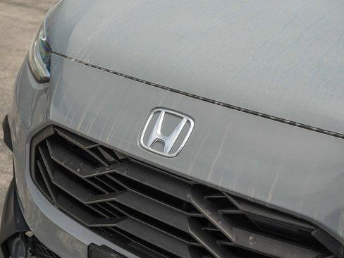 Used 2024 Honda HR-V Sport image 10