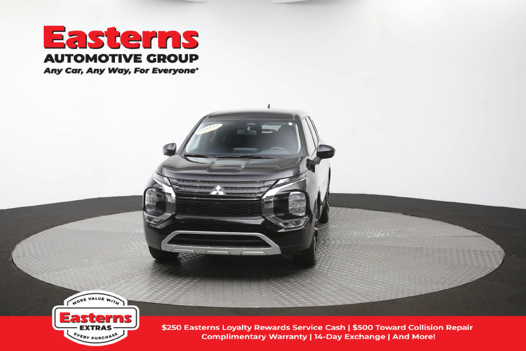 Used 2024 Mitsubishi Outlander SE FWD image 53
