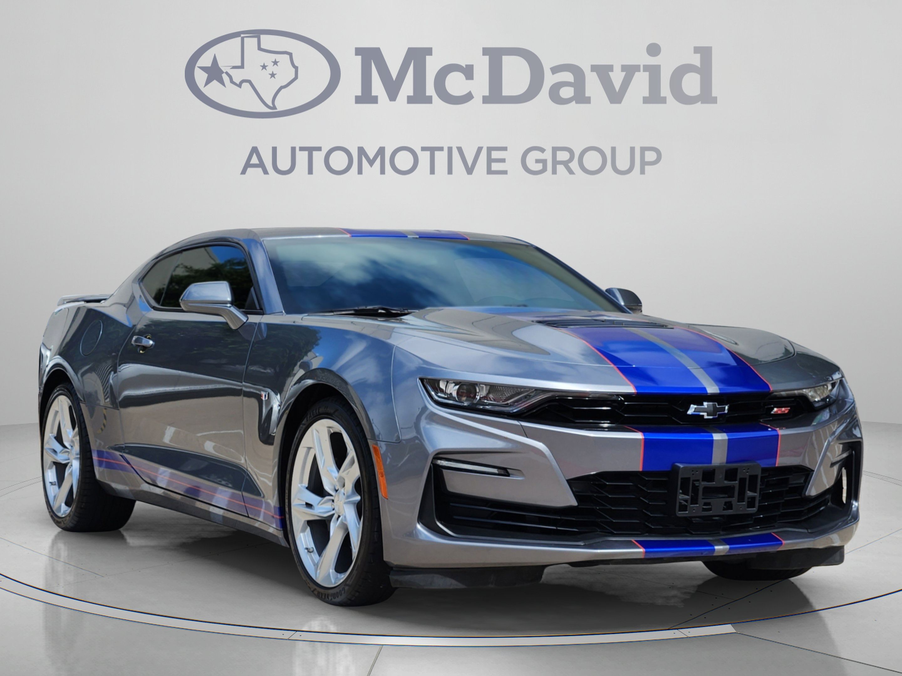 Used 2020 Chevrolet Camaro SS RWD image 7