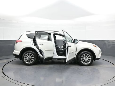 Certified 2018 Toyota RAV4 Limited image 42