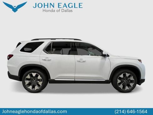 New 2026 Honda Pilot Elite image 2