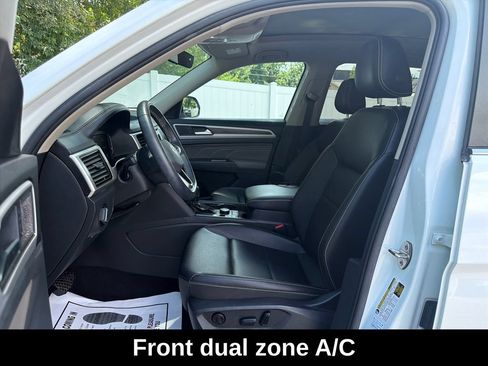 Used 2023 Volkswagen Atlas SE w/ Panoramic Sunroof Package AWD/4WD image 11