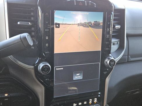 Used 2023 RAM 3500 Laramie image 17