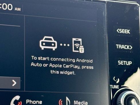 New 2025 Kia Sportage LX image 14