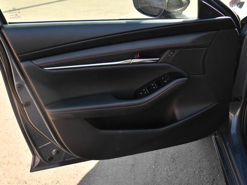 Used 2024 MAZDA MAZDA3 s image 14