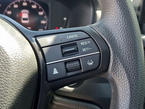 Used 2024 Honda Accord EX image 24