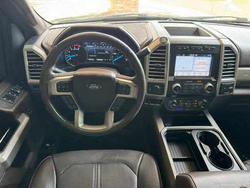 Used 2017 Ford F250 King Ranch w/ King Ranch Ultimate Package AWD/4WD image 31