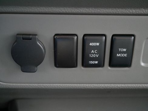 Used 2019 Nissan NV 3500 SL w/ Navigation Package image 20