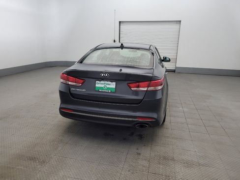 Used 2017 Kia Optima LX FWD image 7