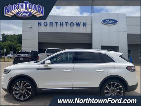Used 2021 Lincoln Nautilus Reserve w/ Equipment Group 201A AWD/4WD image 1