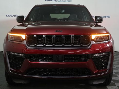 New 2026 Jeep Grand Cherokee L Limited AWD/4WD image 13