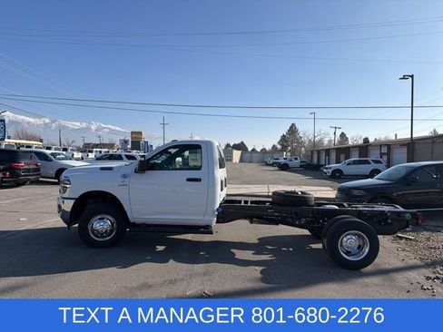 New 2026 RAM 3500 Tradesman w/ Chrome Appearance Group A AWD/4WD image 6