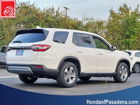 New 2025 Honda Pilot EX-L image 2