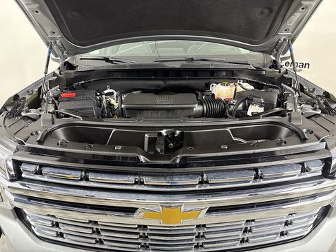 Used 2023 Chevrolet Tahoe Premier w/ Advanced Technology Package image 36