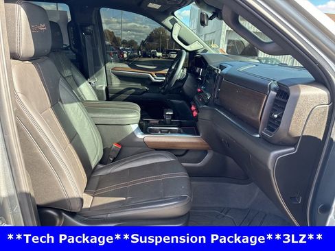 Used 2024 Chevrolet Silverado 1500 High Country w/ Technology Package image 25