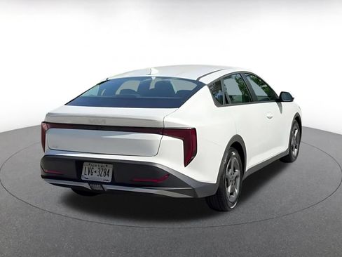 Used 2025 Kia K4 FWD image 14