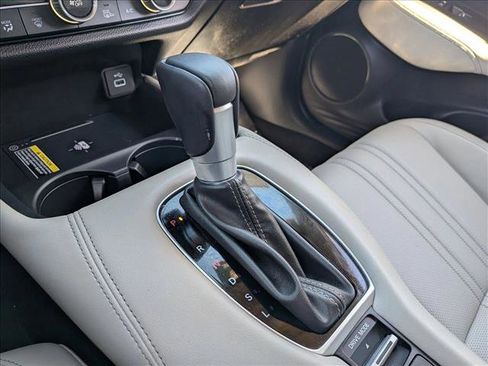 Used 2024 Honda HR-V EX-L image 13