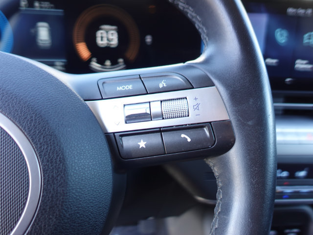 Used 2024 Hyundai Kona SEL AWD/4WD image 14