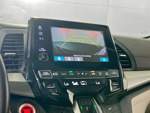 Used 2018 Honda Odyssey EX-L image 13