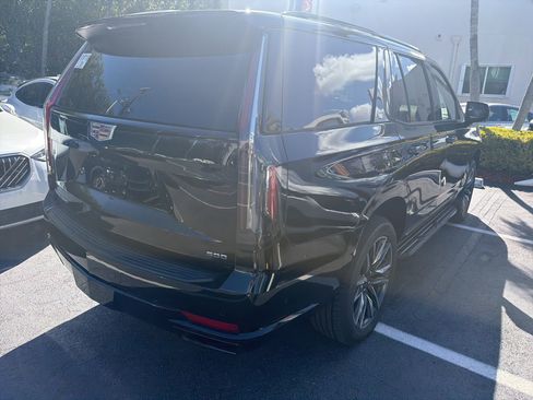 Used 2023 Cadillac Escalade Sport image 22